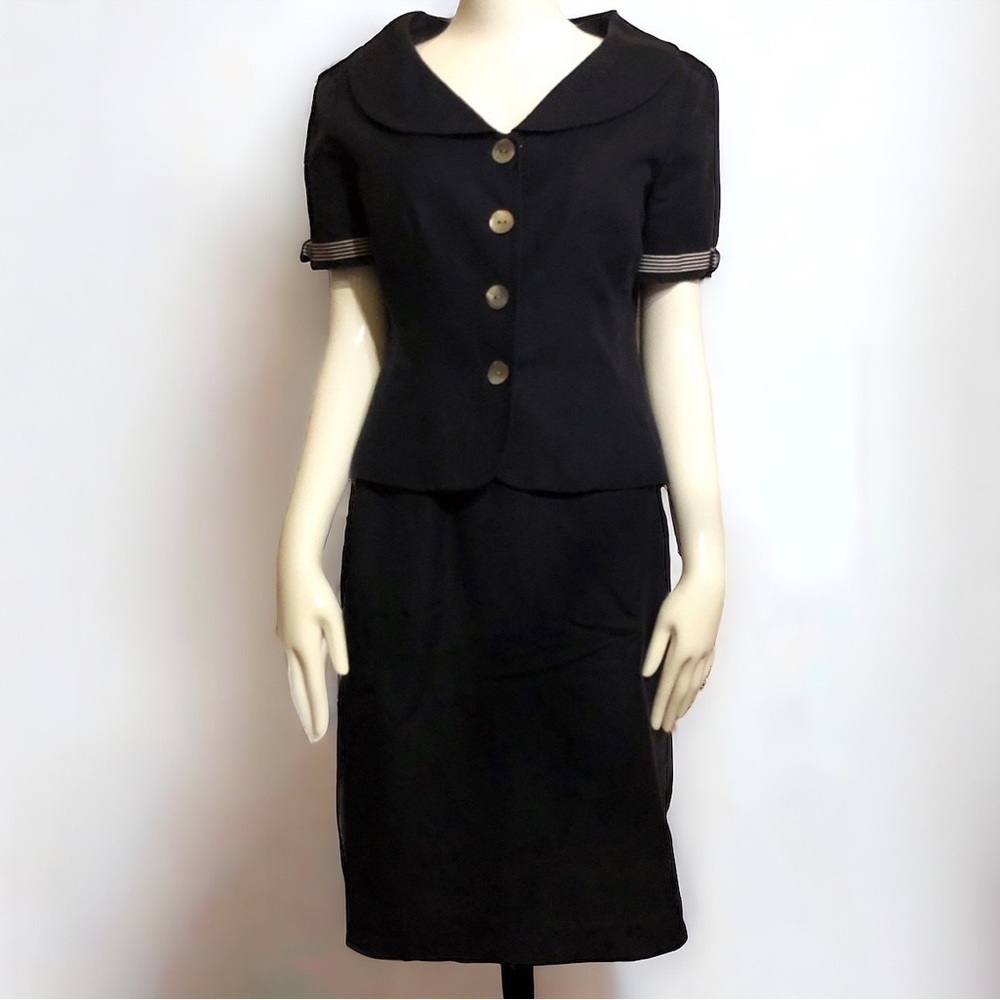 VINTAGE Jessica Howard 2 piece navy skirt suit